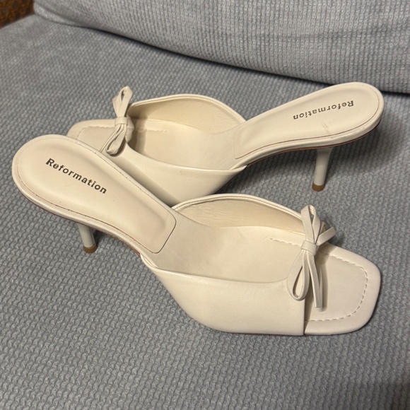 REFORMATION Clementine Heeled Mule Sandal - Picture 5 of 8